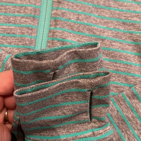 Ivivva Reversible Jacket  green grey Size 8 - Picture 2 of 6